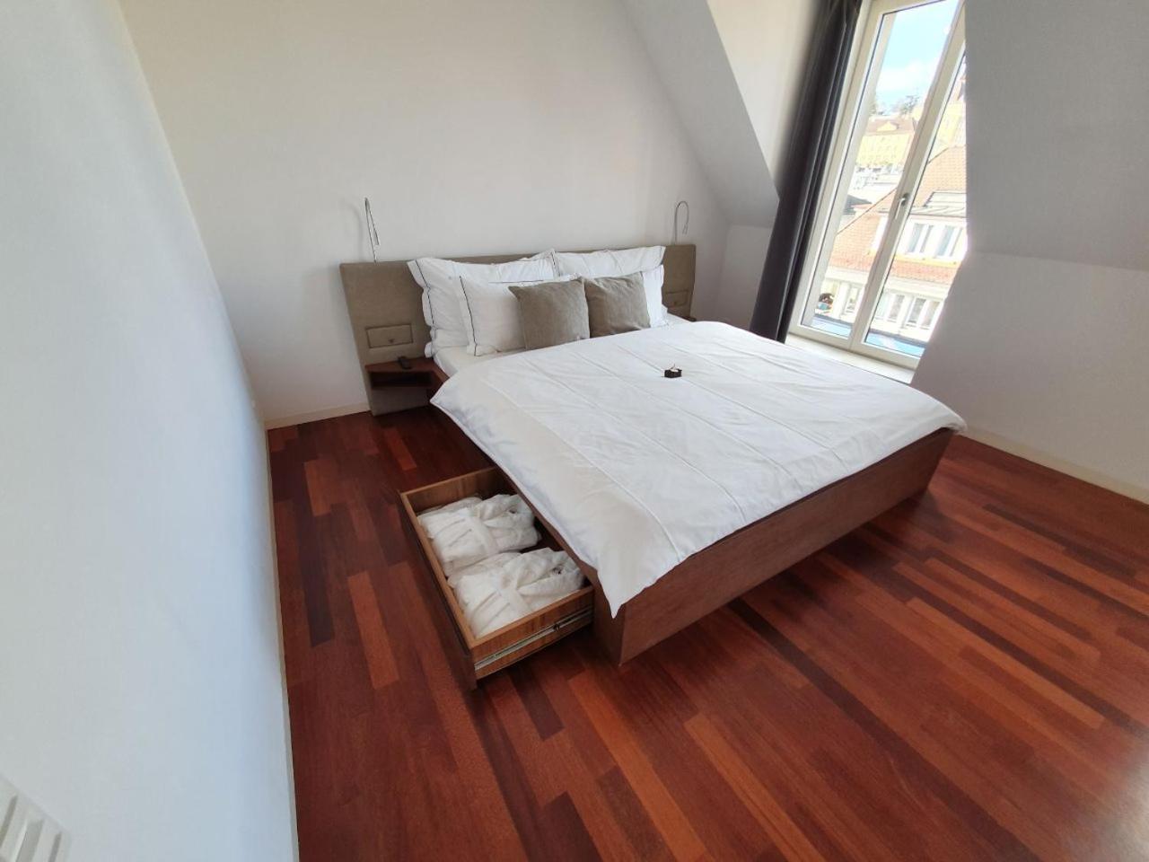 Lucerne Lake View Apartments ห้อง รูปภาพ