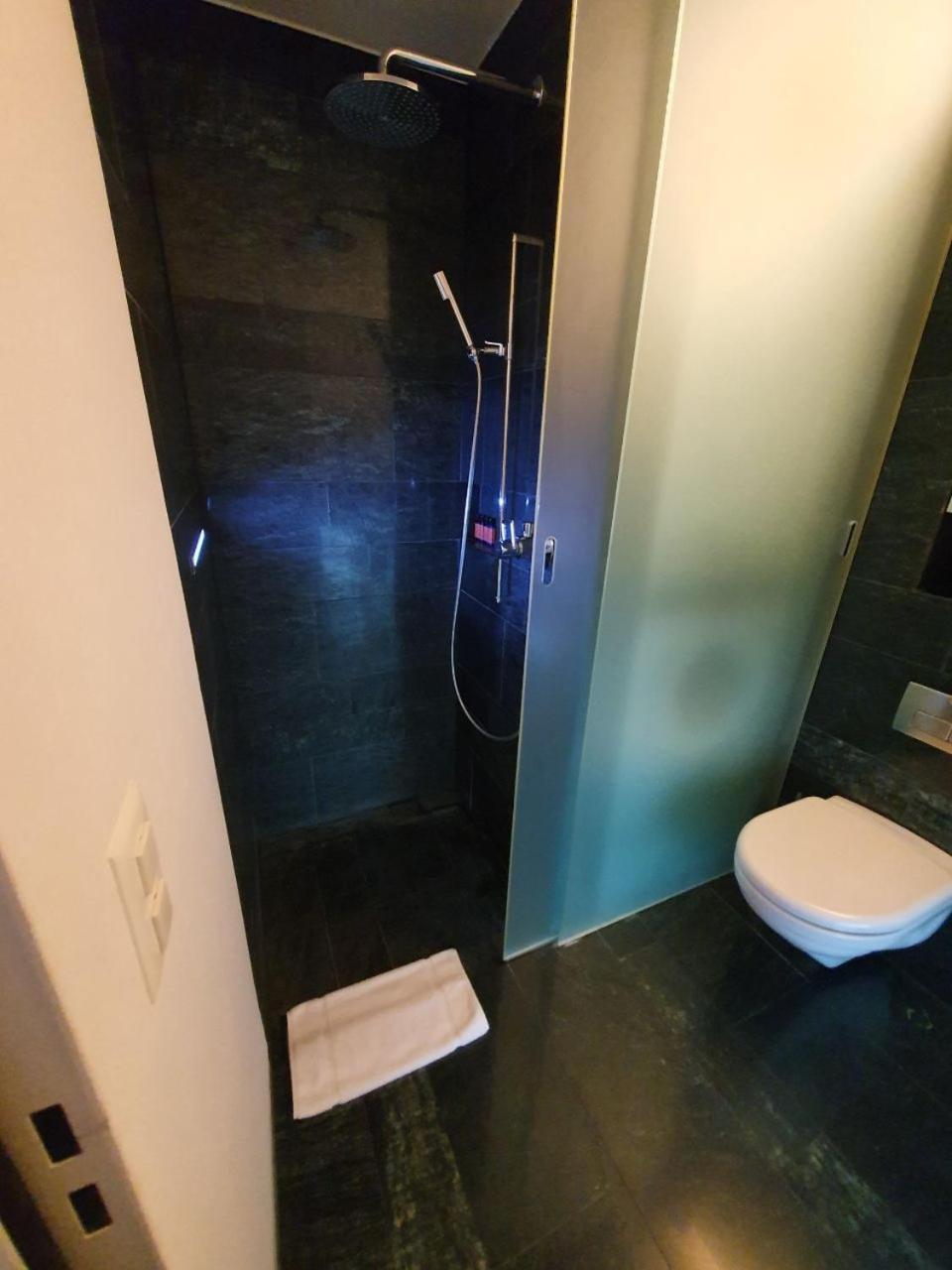 Lucerne Lake View Apartments ห้อง รูปภาพ